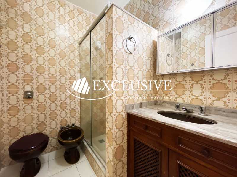 WhatsApp Image 2025-12-06 at 1 - 7