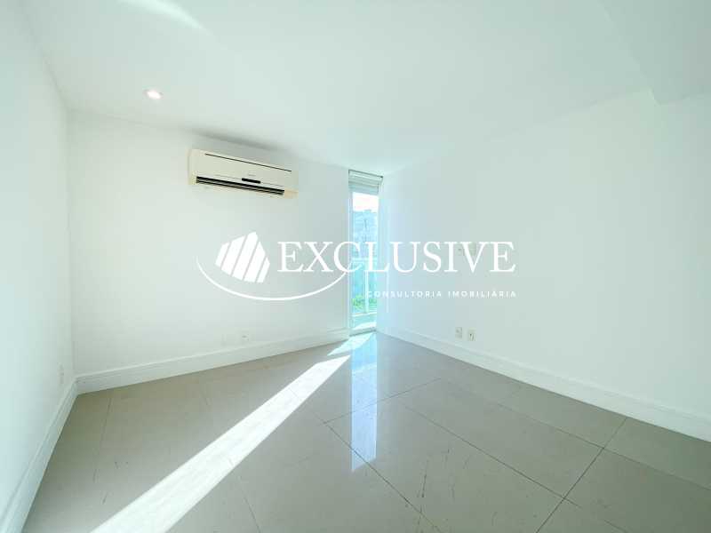 ef55dc0d-85db-4632-82d4-496567 - 16