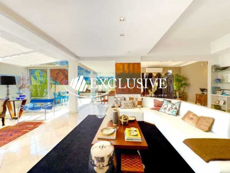 WhatsApp Image 2025-10-28 at 1 - 12