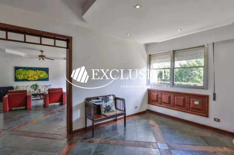 WhatsApp Image 2025-10-21 at 1 - 8