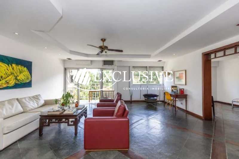 WhatsApp Image 2025-10-21 at 1 - 5