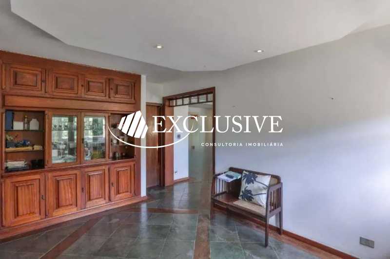 WhatsApp Image 2025-10-21 at 1 - 13