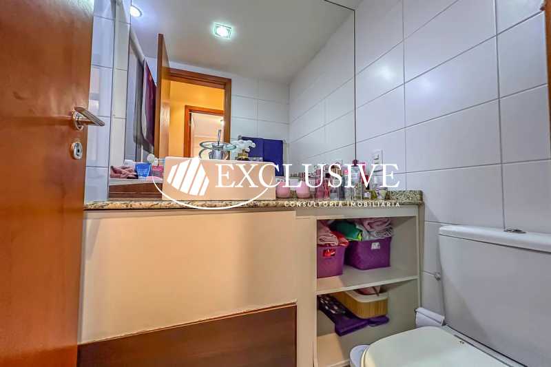 d4e6ab673c3445ea9bba7d78004636 - 17