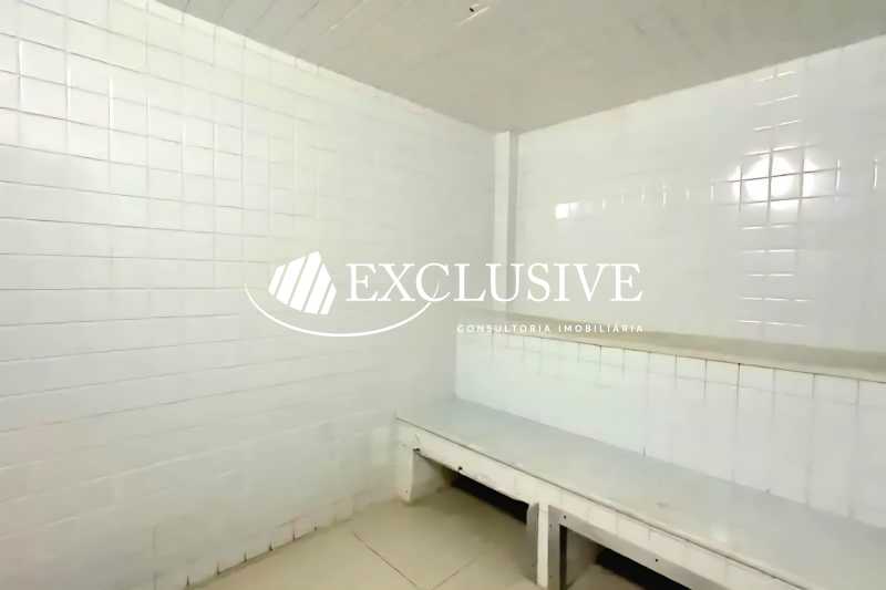 WhatsApp Image 2025-10-29 at 1 - 21