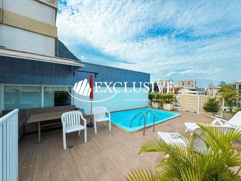 WhatsApp Image 2025-10-23 at 1 - 4