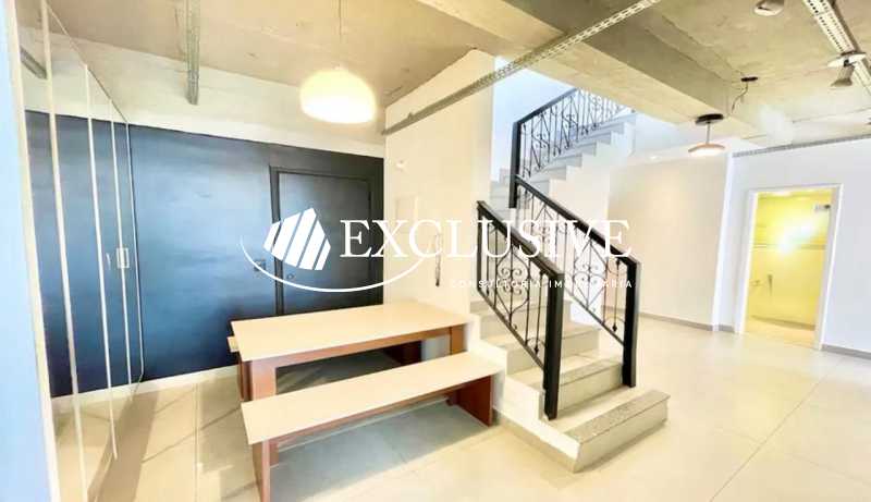 6788bf63-eb75-490a-81f7-5b477d - 7