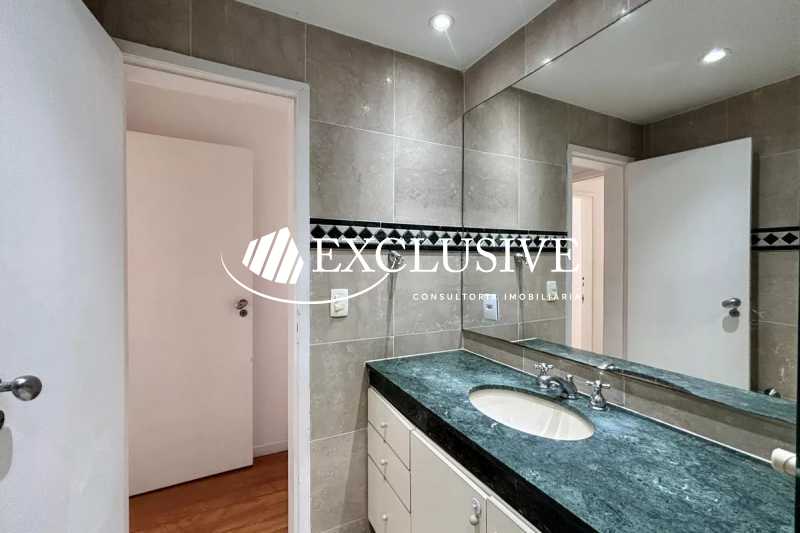 6afdf37ff5c24ee6bcbff3b16c9f81 - 9