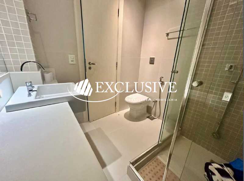 40c6f468-32f8-4c71-81a4-610c89 - 24