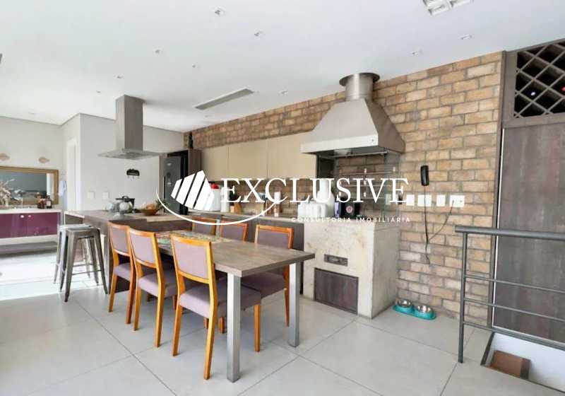 WhatsApp Image 2025-11-11 at 1 - 9