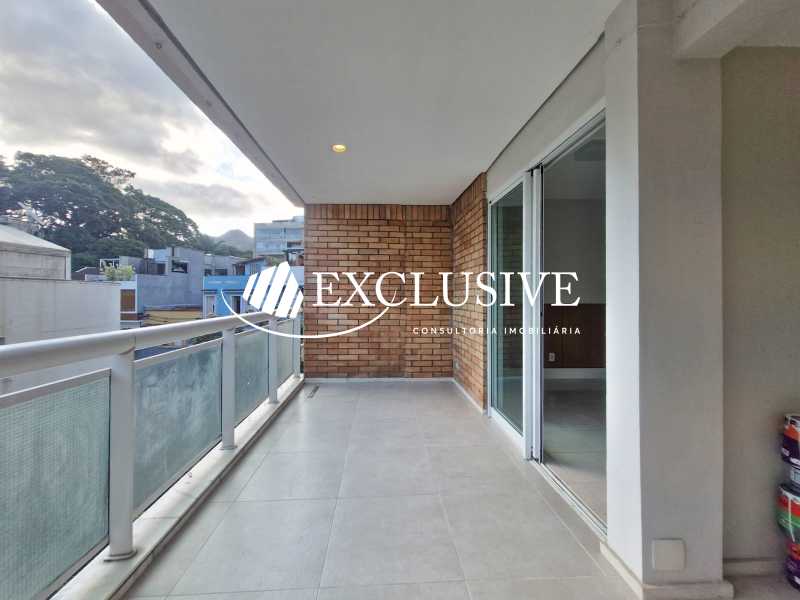 WhatsApp Image 2025-12-05 at 1 - 3