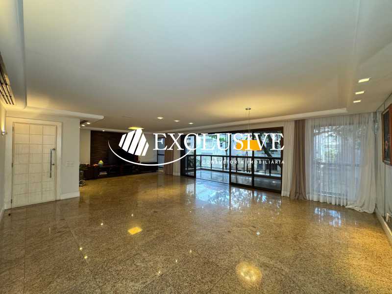 WhatsApp Image 2025-12-17 at 1 - 6