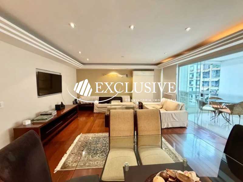 WhatsApp Image 2025-11-21 at 1 - 8