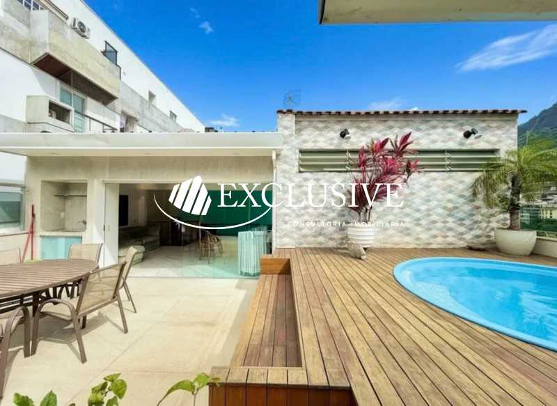 WhatsApp Image 2025-11-21 at 1 - 4