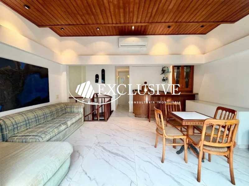 WhatsApp Image 2025-11-21 at 1 - 6