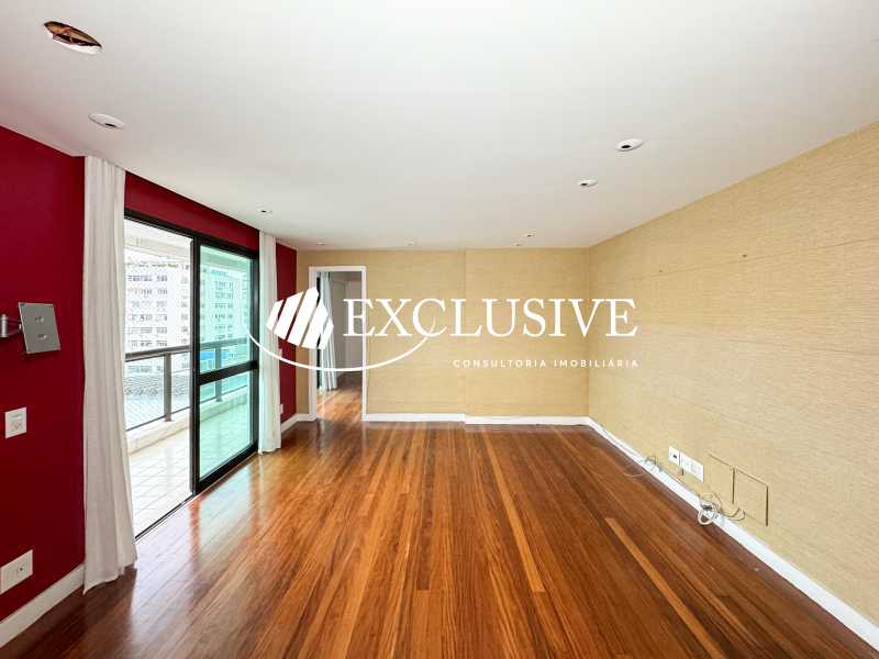 WhatsApp Image 2026-01-08 at 1 - 4