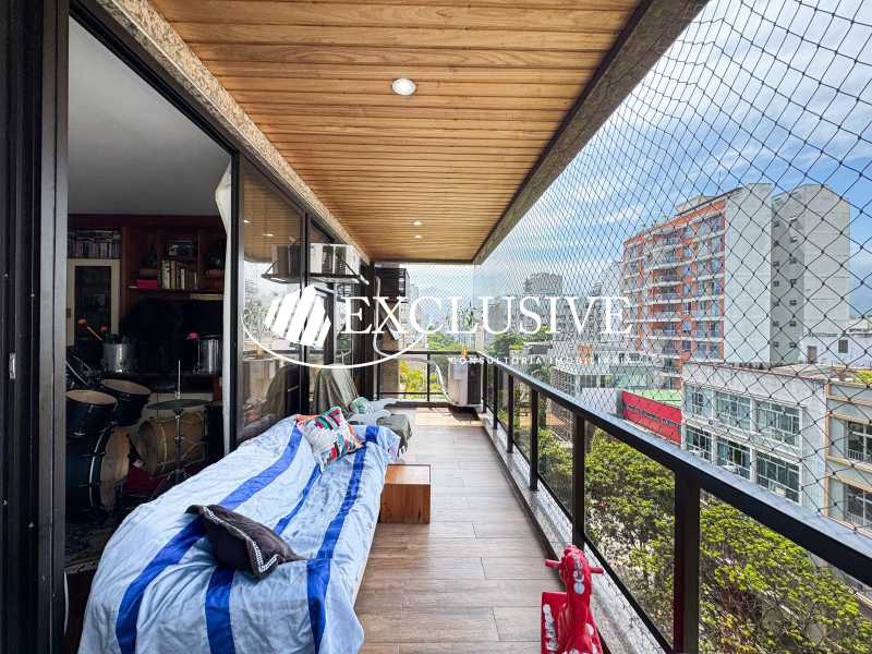 PHOTO-2025-12-10-11-22-14 3 - 2