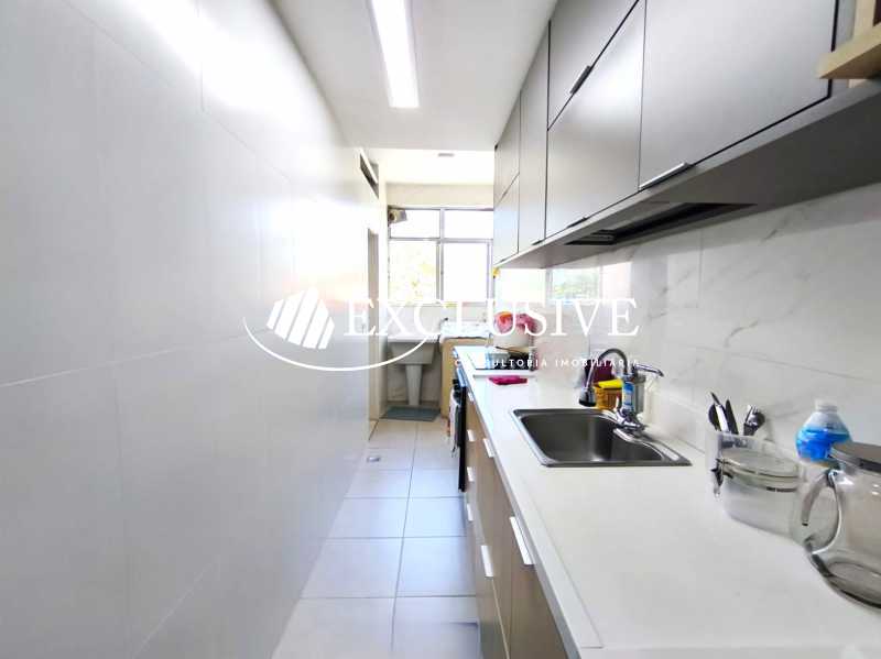 de19fb92-f652-4f50-9dd9-f5743d - 25