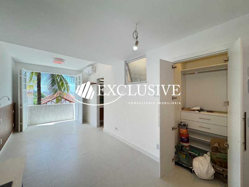 Conheça WhatsApp Image 2026-09-30 at 0 do imóvel - Apartamento para venda e aluguel Rua João Afonso, Humaitá, Rio de Janeiro - R$ 560.000 - SL110428 - 4 WhatsApp Image 2026-09-30 at 0 - 4