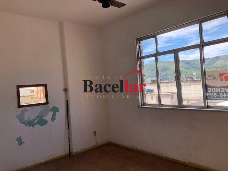 QUARTO FUNDOS AMPLO - 20