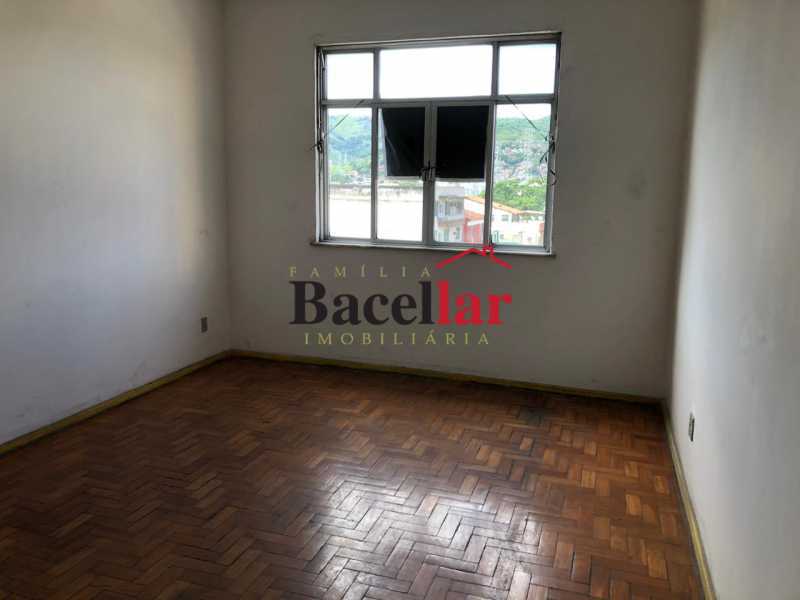 SALA - 21