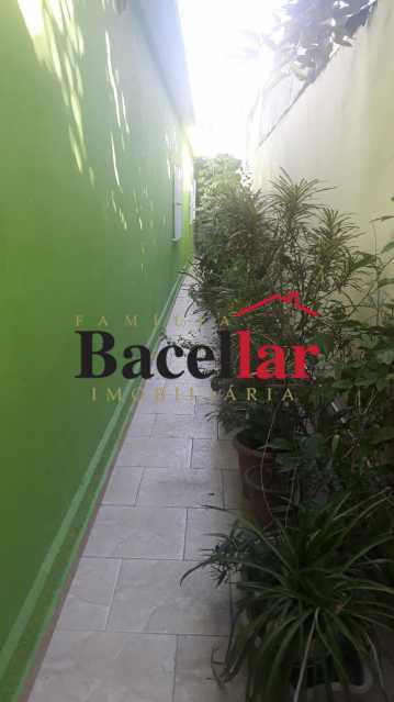bdd433f7-87a3-407b-9ccc-3c671d - 24