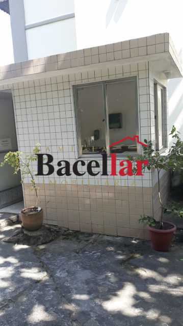8bee3bd3-8c68-4b5b-a98c-cfeec8 - 8