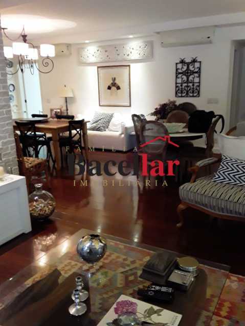 WhatsApp Image 2021-04-21 at 1 - 4