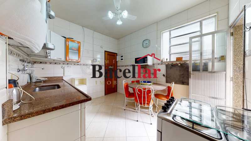 Rua-Bulevard-506-04172021_1914 - 16