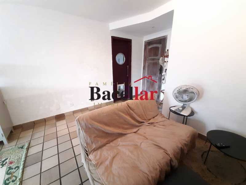 033108de-4d11-4407-b948-babfeb - 8