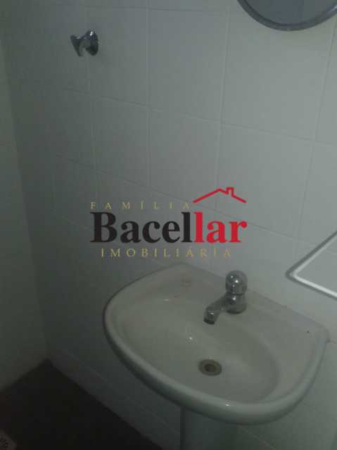 0779292e-e046-431e-8dd3-2320b4 - 18