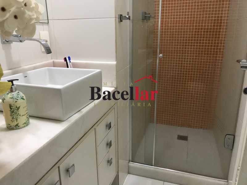 A85E87CB-CAD1-4C26-9AEB-B3B925 - 10