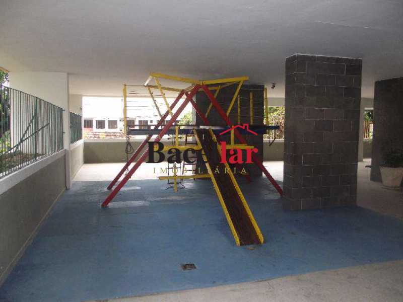 369623031458740 - 17