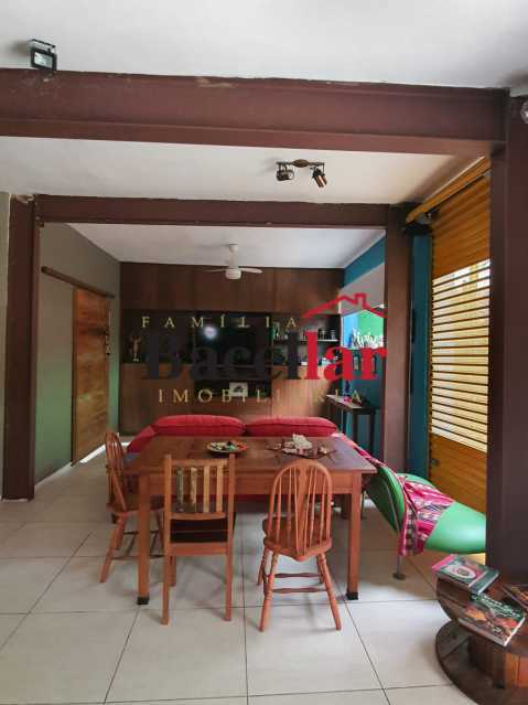 7F48C0F0-3547-426F-A92D-CF5880 - 14