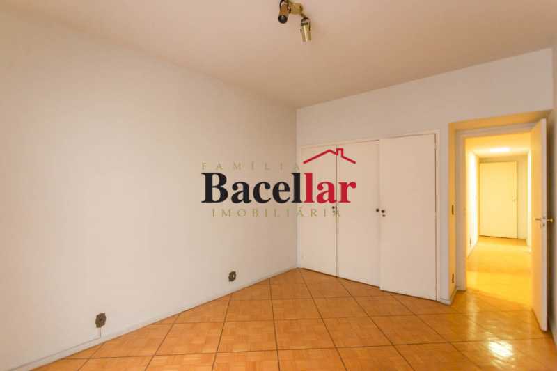 Quarto 4 5 - 12