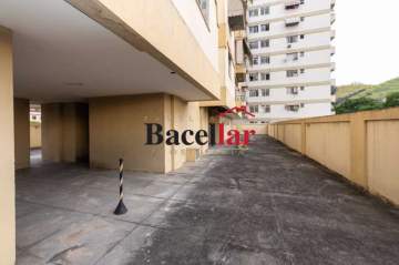 Apartamento à venda Rua Vinte e Quatro de Maio,Rio de Janeiro,RJ - R$ 230.000 - RIAP20664