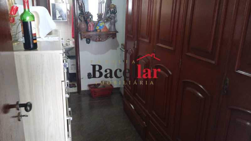 bbaf93a9-a049-4a20-b7e6-03505c - 27