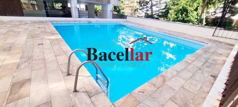 30d9fd27-2e60-4d8d-b91a-062952 - 21