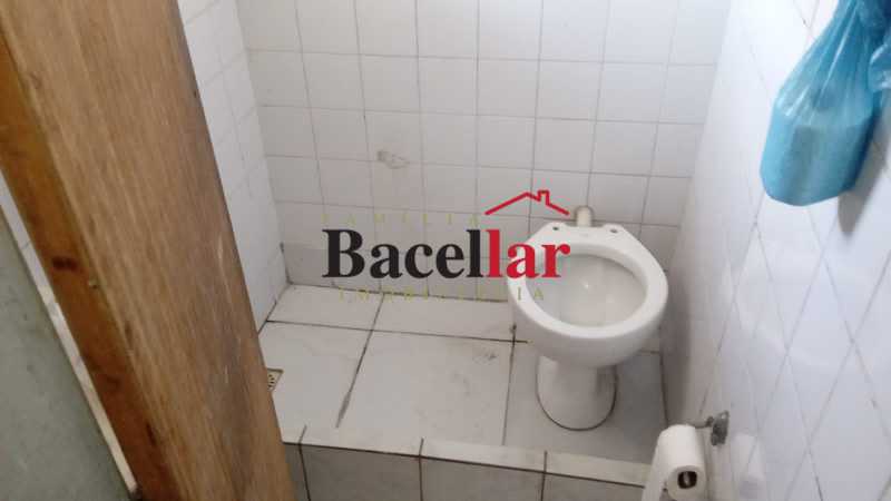 384c862b-f054-44f0-8baa-7b4c45 - 13