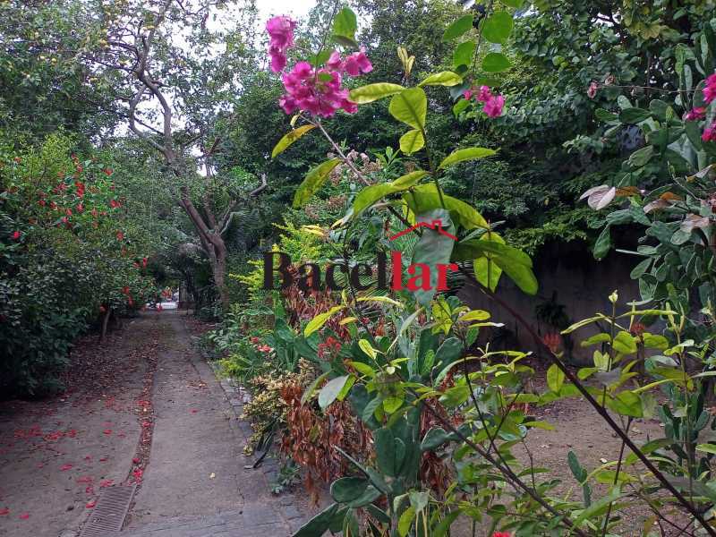 WhatsApp Image 2022-09-28 at 1 - 8