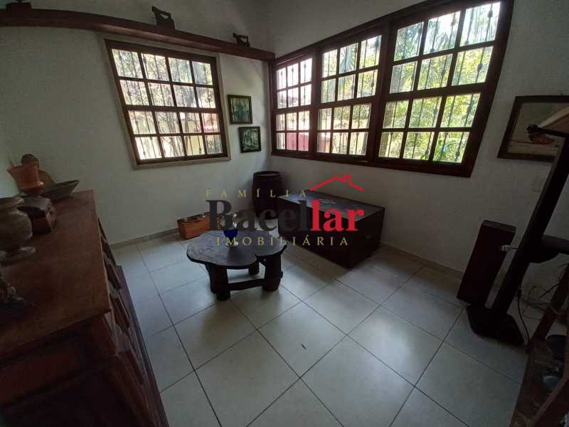WhatsApp Image 2022-10-31 at 1 - 6