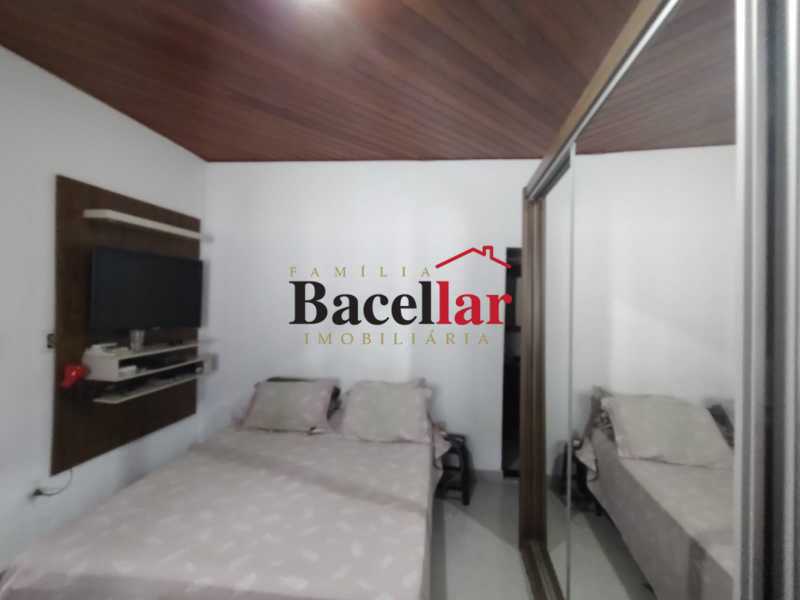 37b9ea5f-0703-4509-9a3d-de9817 - 13