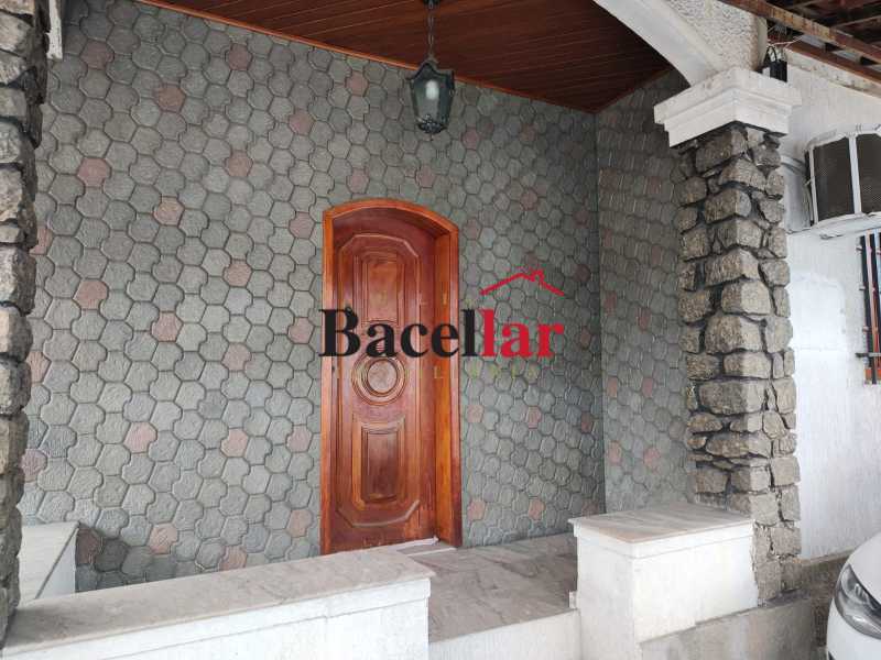 74c298dc-b989-4aa5-be30-cd2290 - 15