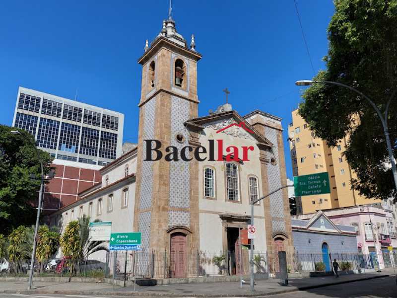  22     Igreja - 21