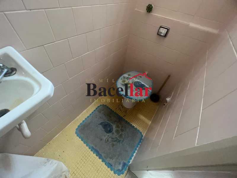 c1d5c931-23a0-4654-8bf2-bc63ec - 26