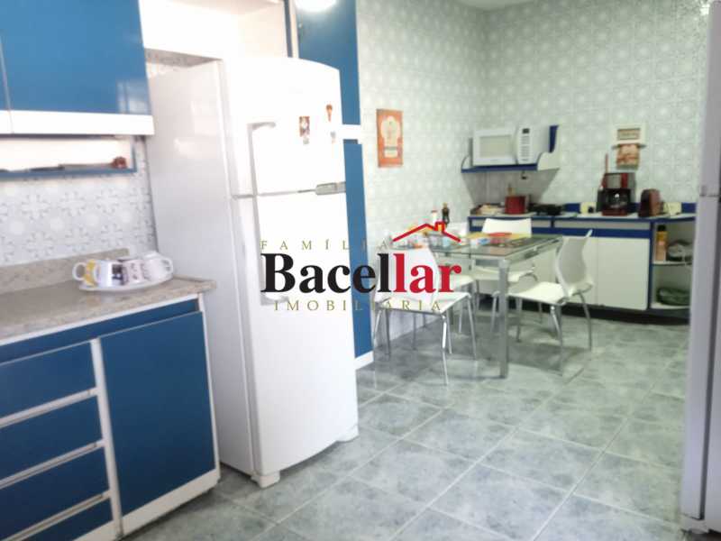 180cd720-37aa-4684-b9bf-c514db - 19