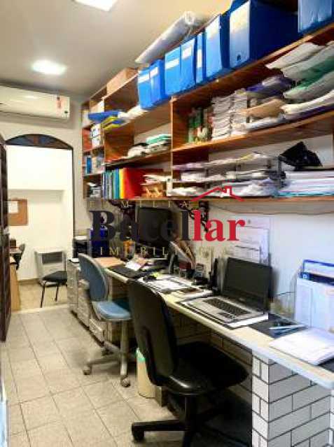 casa-com-4-quartos-a-venda-298 - 13
