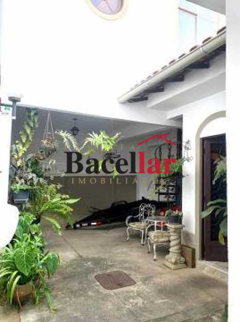 casa-com-4-quartos-a-venda-298 - 23