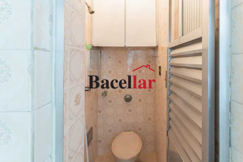 8_Banheiro de serviço - 28