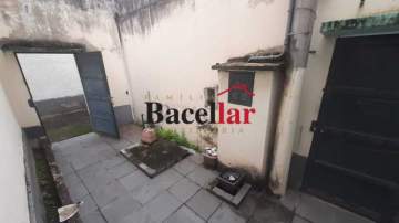 Casa Comercial 546m² à venda Rua Carlos Costa,Rio de Janeiro,RJ - R$ 450.000 - RICC00010
