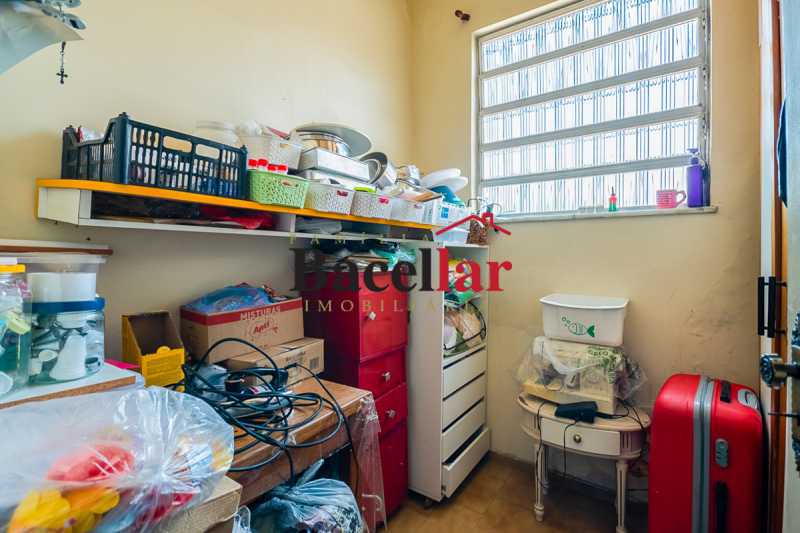 11 quarto de serviço - 29